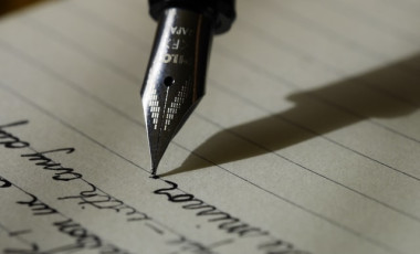 Writing with an filter-tip ink-pen
